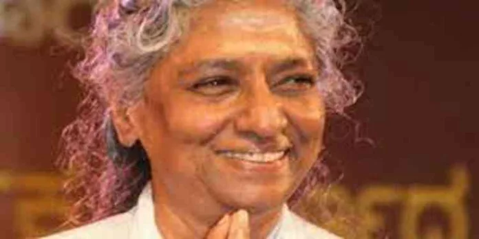 പകരം വയ്ക്കാനാകാത്ത ശബ്ദമാധുര്യം ; പാട്ടിന്റെ പാലാഴി തീർത്ത ജാനകിഅമ്മയ്ക്ക് ഇന്ന് പിറന്നാൾ പകരം വയ്ക്കാനാകാത്ത ശബ്ദമാധുര്യം ; പാട്ടിന്റെ പാലാഴി തീർത്ത ജാനകിഅമ്മയ്ക്ക് ഇന്ന് പിറന്നാൾ