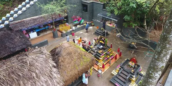 പത്താമുദയ മഹോത്സവത്തിന് കല്ലേലി കാവ് ഉണർന്നു : കല്ലേലി ആദിത്യ പൊങ്കാല ഏപ്രിൽ 24 ന് പത്താമുദയ മഹോത്സവത്തിന് കല്ലേലി കാവ് ഉണർന്നു : കല്ലേലി ആദിത്യ പൊങ്കാല ഏപ്രിൽ 24 ന്