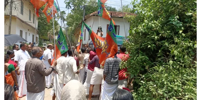 റാന്നി ബൈപ്പാസ് പാലത്തിന്റെ നിർമ്മാണം ഉടൻ പുനരാരംഭിക്കണം ; എംഎൽഎ ഓഫീസിലേക്ക് മാർച്ച് നടത്തി ബിജെപി റാന്നി ബൈപ്പാസ് പാലത്തിന്റെ നിർമ്മാണം ഉടൻ പുനരാരംഭിക്കണം ; എംഎൽഎ ഓഫീസിലേക്ക് മാർച്ച് നടത്തി ബിജെപി