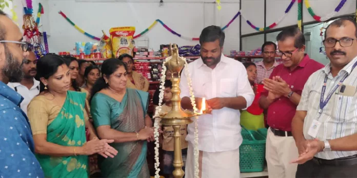 സപ്ലൈകോ താലൂക്ക് ഫെയർ ഉദ്ഘാടനം ചെയ്തു സപ്ലൈകോ താലൂക്ക് ഫെയർ ഉദ്ഘാടനം ചെയ്തു