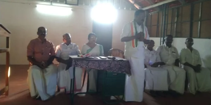 അസംഘടിത മേഖലയിൽ പണിയെടുക്കുന്ന തൊഴിലാളികളെ ഇഎസ്.ഐ പരിധിയിൽ ഉൾപ്പെടുത്തണം ; പി മോഹൻ രാജ് അസംഘടിത മേഖലയിൽ പണിയെടുക്കുന്ന തൊഴിലാളികളെ ഇഎസ്.ഐ പരിധിയിൽ ഉൾപ്പെടുത്തണം ; പി മോഹൻ രാജ്