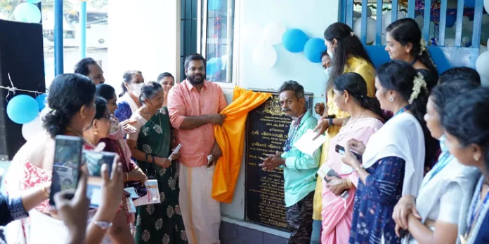 സീതത്തോട് പ്രാഥമിക ആരോഗ്യ കേന്ദ്രത്തെ കുടുംബാരോഗ്യ കേന്ദ്രമാക്കി ഉയര്ത്തി സീതത്തോട് പ്രാഥമിക ആരോഗ്യ കേന്ദ്രത്തെ കുടുംബാരോഗ്യ കേന്ദ്രമാക്കി ഉയര്ത്തി