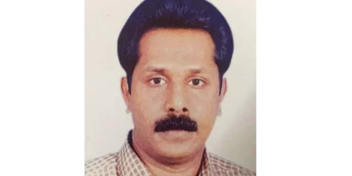റാന്നിയിൽ കാറും ഇരുചക്ര വാഹനവും കൂട്ടിയിടിച്ച് സ്കൂട്ടർ യാത്രക്കാരൻ മരിച്ചു റാന്നിയിൽ കാറും ഇരുചക്ര വാഹനവും കൂട്ടിയിടിച്ച് സ്കൂട്ടർ യാത്രക്കാരൻ മരിച്ചു