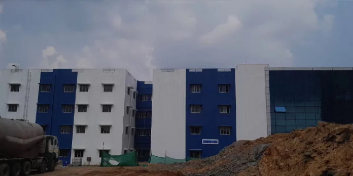 കോന്നി മെഡിക്കൽ കോളേജ് അക്കാദമിക് ബ്ലോക്ക് നാളെ നാടിന് സമർപ്പിക്കും കോന്നി മെഡിക്കൽ കോളേജ് അക്കാദമിക് ബ്ലോക്ക് നാളെ നാടിന് സമർപ്പിക്കും