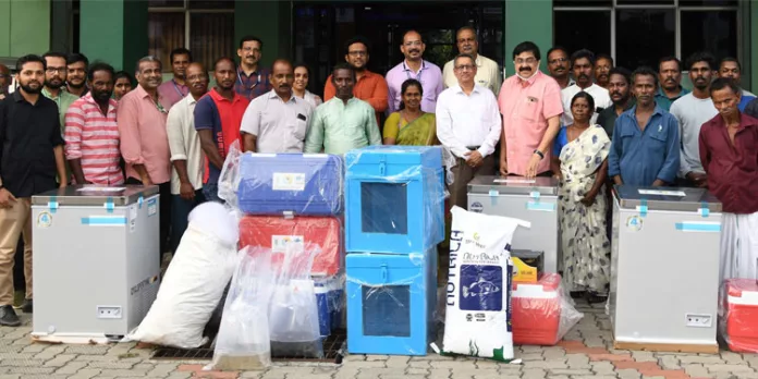 തീരപ്രദേശങ്ങളിൽ ജലഗുണനിലവാര പരിശോധന ക്ലിനിക്കുകൾ സ്ഥാപിക്കാൻ സിഎംഎഫ്ആർഐ തീരപ്രദേശങ്ങളിൽ ജലഗുണനിലവാര പരിശോധന ക്ലിനിക്കുകൾ സ്ഥാപിക്കാൻ സിഎംഎഫ്ആർഐ