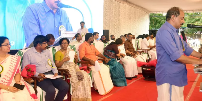 കേരളം അതി ദരിദ്രരായവര്ക്ക് സമ്പൂര്ണമായി റേഷന് കാര്ഡ് വിതരണം ചെയ്ത സംസ്ഥാനം : മന്ത്രി ജി.ആര് അനില് കേരളം അതി ദരിദ്രരായവര്ക്ക് സമ്പൂര്ണമായി റേഷന് കാര്ഡ് വിതരണം ചെയ്ത സംസ്ഥാനം : മന്ത്രി ജി.ആര് അനില്