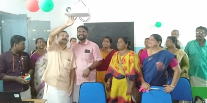 സ്മാര്ട്ട്ക്ലാസ് റൂം ഉദ്ഘാടനം ചെയ്തു സ്മാര്ട്ട്ക്ലാസ് റൂം ഉദ്ഘാടനം ചെയ്തു