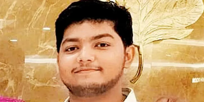 ഐഐടി വിദ്യാര്ത്ഥി ജീവനൊടുക്കിയ സംഭവം ; സഹപാഠി അറസ്റ്റില് ഐഐടി വിദ്യാര്ത്ഥി ജീവനൊടുക്കിയ സംഭവം ; സഹപാഠി അറസ്റ്റില്