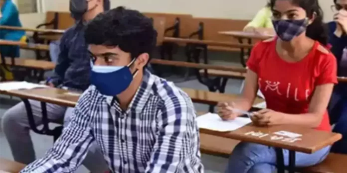 76 ശതമാനം സ്കൂള് വിദ്യാര്ഥികള്ക്കും ആരോഗ്യ പ്രശ്നങ്ങളുണ്ടെന്ന് സര്വേ 76 ശതമാനം സ്കൂള് വിദ്യാര്ഥികള്ക്കും ആരോഗ്യ പ്രശ്നങ്ങളുണ്ടെന്ന് സര്വേ
