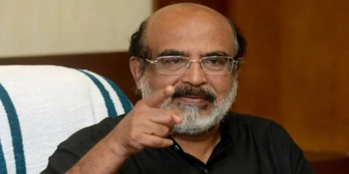 നിങ്ങളുടെ വീഴ്ചയാണ് സ്വര്ണകള്ളക്കടത്തെന്ന് ആദ്യം സമ്മതിക്കുക, മോദിക്കെതിരെ തോമസ് ഐസക് നിങ്ങളുടെ വീഴ്ചയാണ് സ്വര്ണകള്ളക്കടത്തെന്ന് ആദ്യം സമ്മതിക്കുക, മോദിക്കെതിരെ തോമസ് ഐസക്