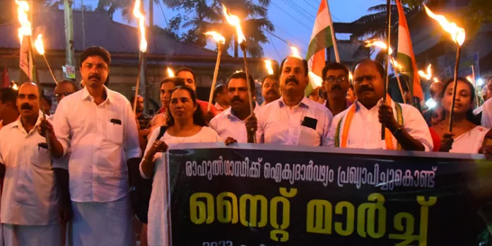 കേന്ദ്ര സർക്കാർ രാജ്യത്ത് ഫാസിസ്റ്റ് നയങ്ങൾ നടപ്പാക്കുന്നു : സതീഷ് കൊച്ചുപറമ്പിൽ കേന്ദ്ര സർക്കാർ രാജ്യത്ത് ഫാസിസ്റ്റ് നയങ്ങൾ നടപ്പാക്കുന്നു : സതീഷ് കൊച്ചുപറമ്പിൽ
