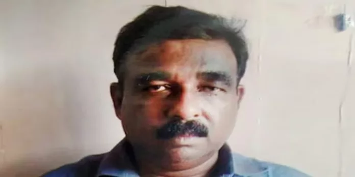 പതിമൂന്നുകാരനെ ലൈംഗികമായി പീഡിപ്പിച്ച കേസിൽ സൈക്കോളജിസ്റ്റ് ഡോ. കെ ഗിരീഷ് കുറ്റക്കാരൻ ; ശിക്ഷ വ്യാഴാഴ്ച പതിമൂന്നുകാരനെ ലൈംഗികമായി പീഡിപ്പിച്ച കേസിൽ സൈക്കോളജിസ്റ്റ് ഡോ. കെ ഗിരീഷ് കുറ്റക്കാരൻ ; ശിക്ഷ വ്യാഴാഴ്ച