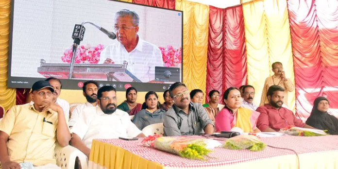 ശബരിമല : പുതിയ വിമാനത്താവളം നിര്മിക്കുന്നതിന് നടപടി തുടങ്ങി – മുഖ്യമന്ത്രി ശബരിമല : പുതിയ വിമാനത്താവളം നിര്മിക്കുന്നതിന് നടപടി തുടങ്ങി – മുഖ്യമന്ത്രി