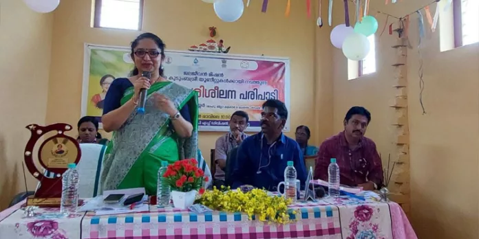 ജലജീവന് മിഷനില് കുടുംബശ്രീ യൂണിറ്റുകളുടെ പങ്കാളിത്തം ഏറെ പ്രധാനം : ജില്ലാ കളക്ടര് ജലജീവന് മിഷനില് കുടുംബശ്രീ യൂണിറ്റുകളുടെ പങ്കാളിത്തം ഏറെ പ്രധാനം : ജില്ലാ കളക്ടര്