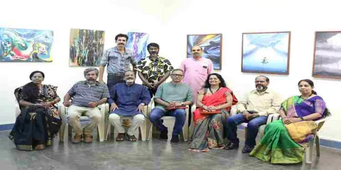 ബെംഗളൂരുവില് ചിത്രപ്രദര്ശനമൊരുക്കി മലയാളികള് ബെംഗളൂരുവില് ചിത്രപ്രദര്ശനമൊരുക്കി മലയാളികള്
