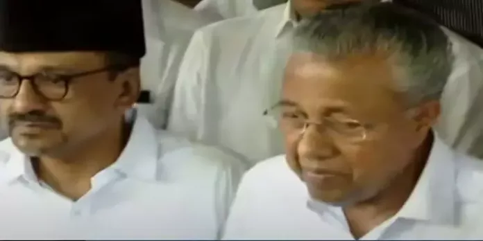 താനൂർ ബോട്ടപകടത്തിൽ ജുഡീഷ്യൽ അന്വേഷണം ; മരിച്ചവരുടെ കുടുംബാംഗങ്ങൾക്ക് 10 ലക്ഷം താനൂർ ബോട്ടപകടത്തിൽ ജുഡീഷ്യൽ അന്വേഷണം ; മരിച്ചവരുടെ കുടുംബാംഗങ്ങൾക്ക് 10 ലക്ഷം