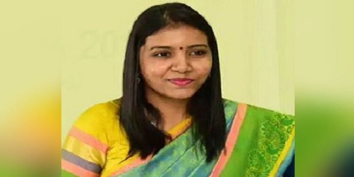 കോട്ടയം ജില്ലയുടെ പുതിയ കലക്ടറായി വി. വിഘ്നേശ്വരിയെ നിയമിച്ചു കോട്ടയം ജില്ലയുടെ പുതിയ കലക്ടറായി വി. വിഘ്നേശ്വരിയെ നിയമിച്ചു
