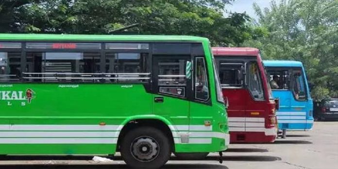 യാത്രക്കാരിയെ രാത്രി പാതിവഴിയില് ഇറക്കിവിട്ട കണ്ടക്ടറുടെ ലൈസന്സ് റദ്ദാക്കി യാത്രക്കാരിയെ രാത്രി പാതിവഴിയില് ഇറക്കിവിട്ട കണ്ടക്ടറുടെ ലൈസന്സ് റദ്ദാക്കി