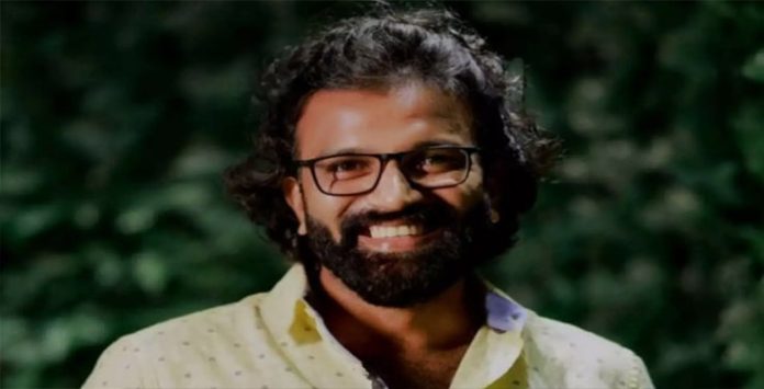 കുടുംബം ഏറ്റെടുത്തില്ല ; ജയകുമാറിന്റെ മൃതദേഹം സുഹൃത്തുക്കൾ സംസ്കരിച്ചു കുടുംബം ഏറ്റെടുത്തില്ല ; ജയകുമാറിന്റെ മൃതദേഹം സുഹൃത്തുക്കൾ സംസ്കരിച്ചു