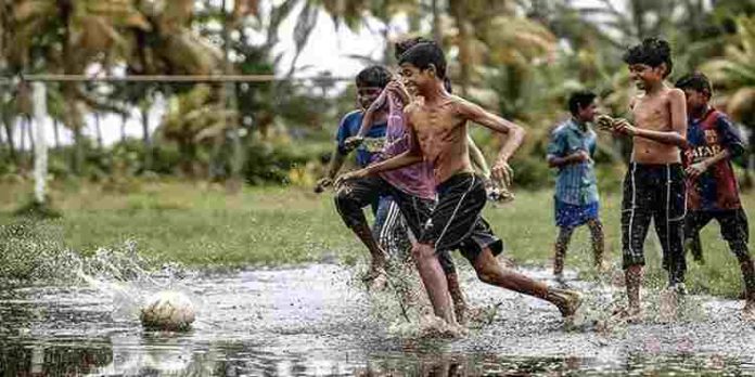 ചെറുപ്രായത്തിൽ ശാസ്ത്രീയ ഫുട്ബോൾ പരിശീലനം: ഗോൾ പദ്ധതിയുടെ രണ്ടാം ഘട്ടത്തിന് തുടക്കം ചെറുപ്രായത്തിൽ ശാസ്ത്രീയ ഫുട്ബോൾ പരിശീലനം: ഗോൾ പദ്ധതിയുടെ രണ്ടാം ഘട്ടത്തിന് തുടക്കം