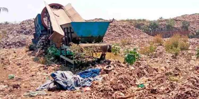 കോഴിക്കോട് ഞെളിയൻ പറമ്പിലെ മാലിന്യം; സോൺടക്ക് കരാർ വീണ്ടും നീട്ടി നല്കാൻ കോപ്പറേഷൻ തീരുമാനം കോഴിക്കോട് ഞെളിയൻ പറമ്പിലെ മാലിന്യം; സോൺടക്ക് കരാർ വീണ്ടും നീട്ടി നല്കാൻ കോപ്പറേഷൻ തീരുമാനം