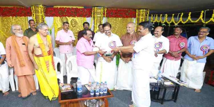 പുരാണങ്ങളും ഇതിഹാസങ്ങളും മനുഷ്യ കഥാനുഗായികളാണെന്ന് ഗവ.ചീഫ് വിപ്പ് ഡോ.എൻ ജയരാജ് പുരാണങ്ങളും ഇതിഹാസങ്ങളും മനുഷ്യ കഥാനുഗായികളാണെന്ന് ഗവ.ചീഫ് വിപ്പ് ഡോ.എൻ ജയരാജ്