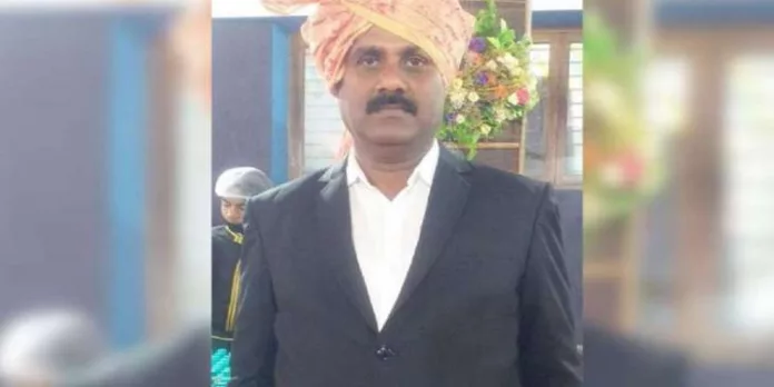 ഗുജറാത്തിൽ ബി.ജെ.പി നേതാവ് വെടിയേറ്റ് മരിച്ചു ഗുജറാത്തിൽ ബി.ജെ.പി നേതാവ് വെടിയേറ്റ് മരിച്ചു
