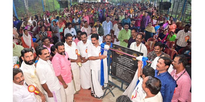 എല്ലാ വീടുകളിലേക്കും കുടിവെള്ളം ടാപ്പില് എത്തിക്കുക ലക്ഷ്യം : മന്ത്രി റോഷി അഗസ്റ്റിന് എല്ലാ വീടുകളിലേക്കും കുടിവെള്ളം ടാപ്പില് എത്തിക്കുക ലക്ഷ്യം : മന്ത്രി റോഷി അഗസ്റ്റിന്