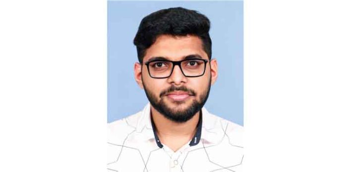 സിവിൽ സർവീസ് പരീക്ഷയിൽ പത്തനംതിട്ടയുടെ അഭിമാനമായി ചെങ്ങരൂർ സ്വദേശി ജോയൽ എബ്രഹാം സിവിൽ സർവീസ് പരീക്ഷയിൽ പത്തനംതിട്ടയുടെ അഭിമാനമായി ചെങ്ങരൂർ സ്വദേശി ജോയൽ എബ്രഹാം