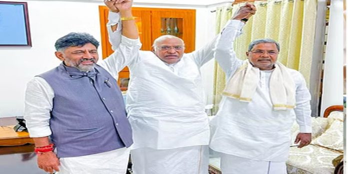 കർണാടക മന്ത്രിസഭാ രൂപീകരണ ചർച്ച: സിദ്ധരാമയ്യയും ശിവകുമാറും വീണ്ടും ദില്ലിക്ക് കർണാടക മന്ത്രിസഭാ രൂപീകരണ ചർച്ച: സിദ്ധരാമയ്യയും ശിവകുമാറും വീണ്ടും ദില്ലിക്ക്