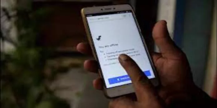 മണിപ്പൂർ സംഘർഷം ; ഇന്റർനെറ്റ് വിലക്ക് 13 വരെ നീട്ടി മണിപ്പൂർ സംഘർഷം ; ഇന്റർനെറ്റ് വിലക്ക് 13 വരെ നീട്ടി