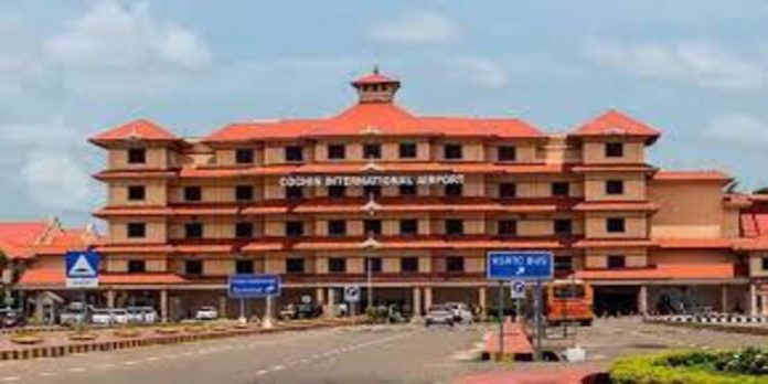 കൊച്ചി വിമാനത്താവളത്തിൽ മയക്കുമരുന്ന് വേട്ട ; ഷാർജയിൽനിന്നെത്തിയ വിദേശ വനിത പിടിയിൽ കൊച്ചി വിമാനത്താവളത്തിൽ മയക്കുമരുന്ന് വേട്ട ; ഷാർജയിൽനിന്നെത്തിയ വിദേശ വനിത പിടിയിൽ