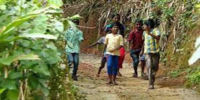 ഇനി അരിക്കൊമ്പനെ ഭയക്കേണ്ട ; സ്കൂളില് പോകാനുള്ള തയ്യാറെടുപ്പില് ചിന്നക്കനാലിലെ വിദ്യാര്ത്ഥികള് ഇനി അരിക്കൊമ്പനെ ഭയക്കേണ്ട ; സ്കൂളില് പോകാനുള്ള തയ്യാറെടുപ്പില് ചിന്നക്കനാലിലെ വിദ്യാര്ത്ഥികള്