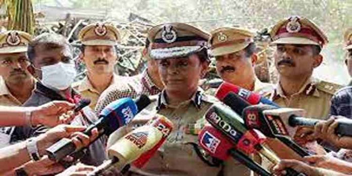 മരുന്ന് സംഭരണ കേന്ദ്രത്തിലെ തീപിടുത്തം : അടിമുടി വീഴ്ചയെന്ന് ഫയർ ഫോഴ്സ് മേധാവി മരുന്ന് സംഭരണ കേന്ദ്രത്തിലെ തീപിടുത്തം : അടിമുടി വീഴ്ചയെന്ന് ഫയർ ഫോഴ്സ് മേധാവി