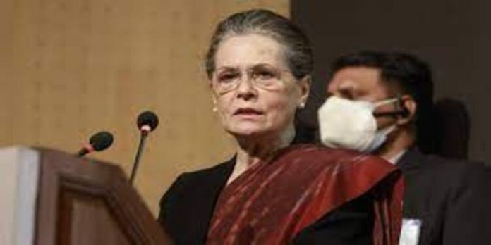 വിദ്വേഷ രാഷ്ട്രീയത്തേയും അഴിമതി ഭരണത്തേയും കർണാടകയിലെ ജനങ്ങൾ തിരസ്കരിച്ചുവെന്ന് സോണിയ ഗാന്ധി വിദ്വേഷ രാഷ്ട്രീയത്തേയും അഴിമതി ഭരണത്തേയും കർണാടകയിലെ ജനങ്ങൾ തിരസ്കരിച്ചുവെന്ന് സോണിയ ഗാന്ധി