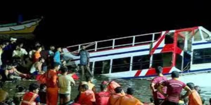 താനൂര് ബോട്ടപകടം ; ബോട്ടിന് രജിസ്ട്രേഷനില്ല താനൂര് ബോട്ടപകടം ; ബോട്ടിന് രജിസ്ട്രേഷനില്ല