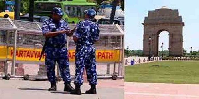 ഗുസ്തി താരങ്ങളുടെ സമരം: ഇന്ത്യാ ഗേറ്റിൽ സുരക്ഷ കൂട്ടി, കേന്ദ്ര സേനയെ വിന്യസിച്ചു ഗുസ്തി താരങ്ങളുടെ സമരം: ഇന്ത്യാ ഗേറ്റിൽ സുരക്ഷ കൂട്ടി, കേന്ദ്ര സേനയെ വിന്യസിച്ചു