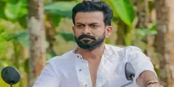 മലയാള സിനിമയിലേക്ക് കള്ളപ്പണത്തിന്റെ ഒഴുക്ക് ; 25 കോടി രൂപ പിഴ അടച്ച് നിയമനടപടികളിൽ നിന്നും ഒഴിവായി പൃഥ്വിരാജ് മലയാള സിനിമയിലേക്ക് കള്ളപ്പണത്തിന്റെ ഒഴുക്ക് ; 25 കോടി രൂപ പിഴ അടച്ച് നിയമനടപടികളിൽ നിന്നും ഒഴിവായി പൃഥ്വിരാജ്