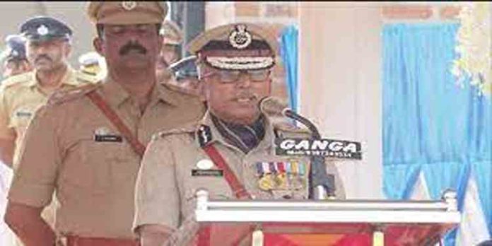 പോലീസ് കുടുംബങ്ങൾ ലഹരി മുക്തമല്ല ; വിരമിക്കൽ പ്രസംഗത്തിൽ എക്സൈസ് കമ്മീഷണർ എസ് ആനന്ദകൃഷ്ണൻ പോലീസ് കുടുംബങ്ങൾ ലഹരി മുക്തമല്ല ; വിരമിക്കൽ പ്രസംഗത്തിൽ എക്സൈസ് കമ്മീഷണർ എസ് ആനന്ദകൃഷ്ണൻ