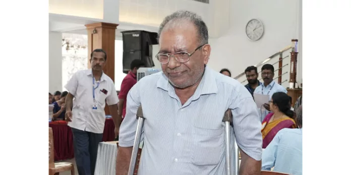 ബേബിക്കുട്ടിക്ക് മുച്ചക്രവാഹനം ; വ്യവസായമന്ത്രിയുടെ ഉറപ്പ് ബേബിക്കുട്ടിക്ക് മുച്ചക്രവാഹനം ; വ്യവസായമന്ത്രിയുടെ ഉറപ്പ്