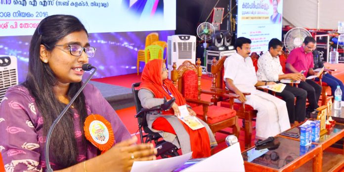 സാമൂഹ്യ നീതി വകുപ്പിന്റെ സേവനങ്ങളെക്കുറിച്ചുള്ള അറിവ് മറ്റുള്ളവര്ക്ക് പകര്ന്നു കൊടുക്കണം : സബ് കളക്ടര് സാമൂഹ്യ നീതി വകുപ്പിന്റെ സേവനങ്ങളെക്കുറിച്ചുള്ള അറിവ് മറ്റുള്ളവര്ക്ക് പകര്ന്നു കൊടുക്കണം : സബ് കളക്ടര്