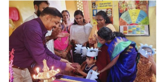 തൈമല അങ്കണവാടിയിൽ പ്രവേശനോൽസവം നടന്നു തൈമല അങ്കണവാടിയിൽ പ്രവേശനോൽസവം നടന്നു