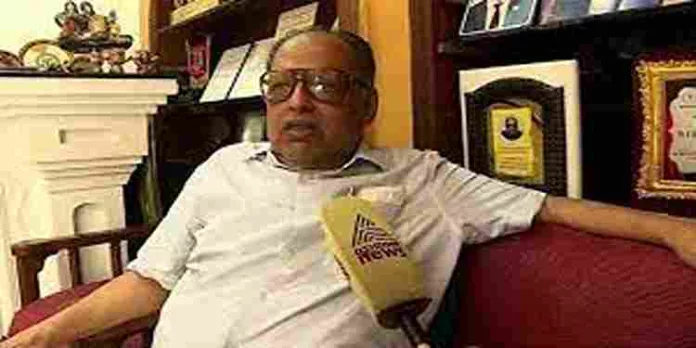 ‘ഒന്നുമറിയാത്ത ജനം ദുരന്തത്തിന്റെ ഇരകൾ’: ബോട്ടപകടത്തിൽ വിമർശനവുമായി റിട്ട ജസ്റ്റിസ് നാരായണ കുറുപ്പ് ‘ഒന്നുമറിയാത്ത ജനം ദുരന്തത്തിന്റെ ഇരകൾ’: ബോട്ടപകടത്തിൽ വിമർശനവുമായി റിട്ട ജസ്റ്റിസ് നാരായണ കുറുപ്പ്