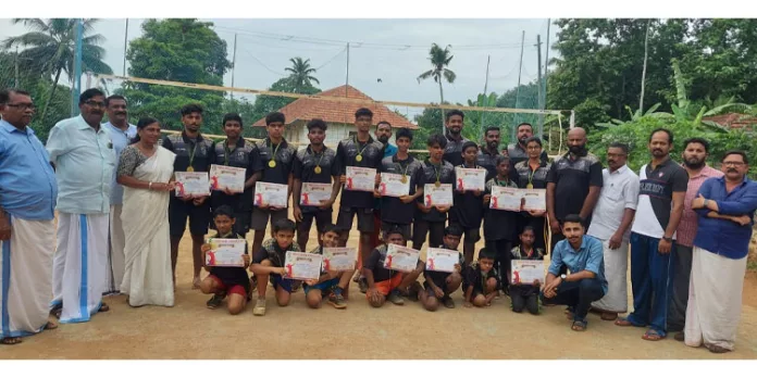 വോളിബോൾ കോച്ചിംഗ് ക്യാമ്പ് സമാപിച്ചു വോളിബോൾ കോച്ചിംഗ് ക്യാമ്പ് സമാപിച്ചു