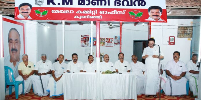 കേരളത്തിനെതിരെ സാമ്പത്തിക ഉപരോധം തീർക്കുവാനുള്ള കേന്ദ്രസർക്കാർ നിലപാട് പ്രതിഷേധാർഹം ; സ്റ്റീഫൻ ജോർജ് കേരളത്തിനെതിരെ സാമ്പത്തിക ഉപരോധം തീർക്കുവാനുള്ള കേന്ദ്രസർക്കാർ നിലപാട് പ്രതിഷേധാർഹം ; സ്റ്റീഫൻ ജോർജ്
