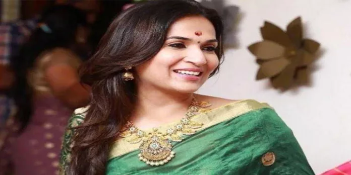 എസ്യുവിയുടെ താക്കോല് കാണാനില്ല ; സൗന്ദര്യ രജനീകാന്ത് പോലീസില് പരാതി നല്കി എസ്യുവിയുടെ താക്കോല് കാണാനില്ല ; സൗന്ദര്യ രജനീകാന്ത് പോലീസില് പരാതി നല്കി
