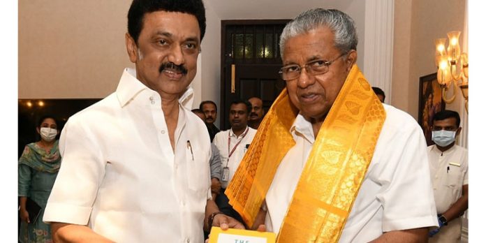 കേരളത്തിൽ വിജയഗാഥ രചിക്കുന്ന അദ്ദേഹത്തിന് ദീര്ഘായുസ്സ് ഉണ്ടാകട്ടെ ; പിണറായിക്ക് മലയാളത്തിൽ സ്റ്റാലിന്റെ ആശംസ കേരളത്തിൽ വിജയഗാഥ രചിക്കുന്ന അദ്ദേഹത്തിന് ദീര്ഘായുസ്സ് ഉണ്ടാകട്ടെ ; പിണറായിക്ക് മലയാളത്തിൽ സ്റ്റാലിന്റെ ആശംസ