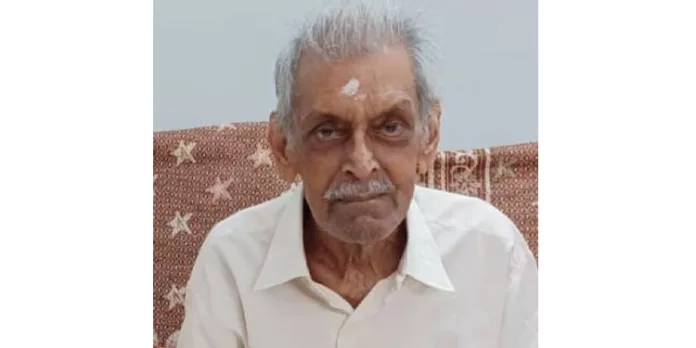 മകയിരംനാൾ രാഘവ വർമ രാജ അന്തരിച്ചു മകയിരംനാൾ രാഘവ വർമ രാജ അന്തരിച്ചു