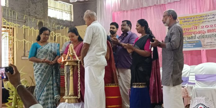 കലാകാരന്മാരുടെ സംസ്കാരിക പരിപാടി സംഘടിപ്പിച്ചു കലാകാരന്മാരുടെ സംസ്കാരിക പരിപാടി സംഘടിപ്പിച്ചു