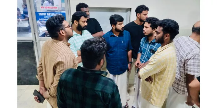 താനൂര് ബോട്ടപകടം ; അപകടസ്ഥലം യുവജന കമ്മീഷന് ചെയര്മാന് സന്ദര്ശിച്ചു താനൂര് ബോട്ടപകടം ; അപകടസ്ഥലം യുവജന കമ്മീഷന് ചെയര്മാന് സന്ദര്ശിച്ചു